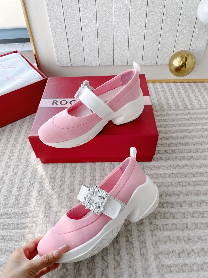 Roger Vivier Casual Shoes